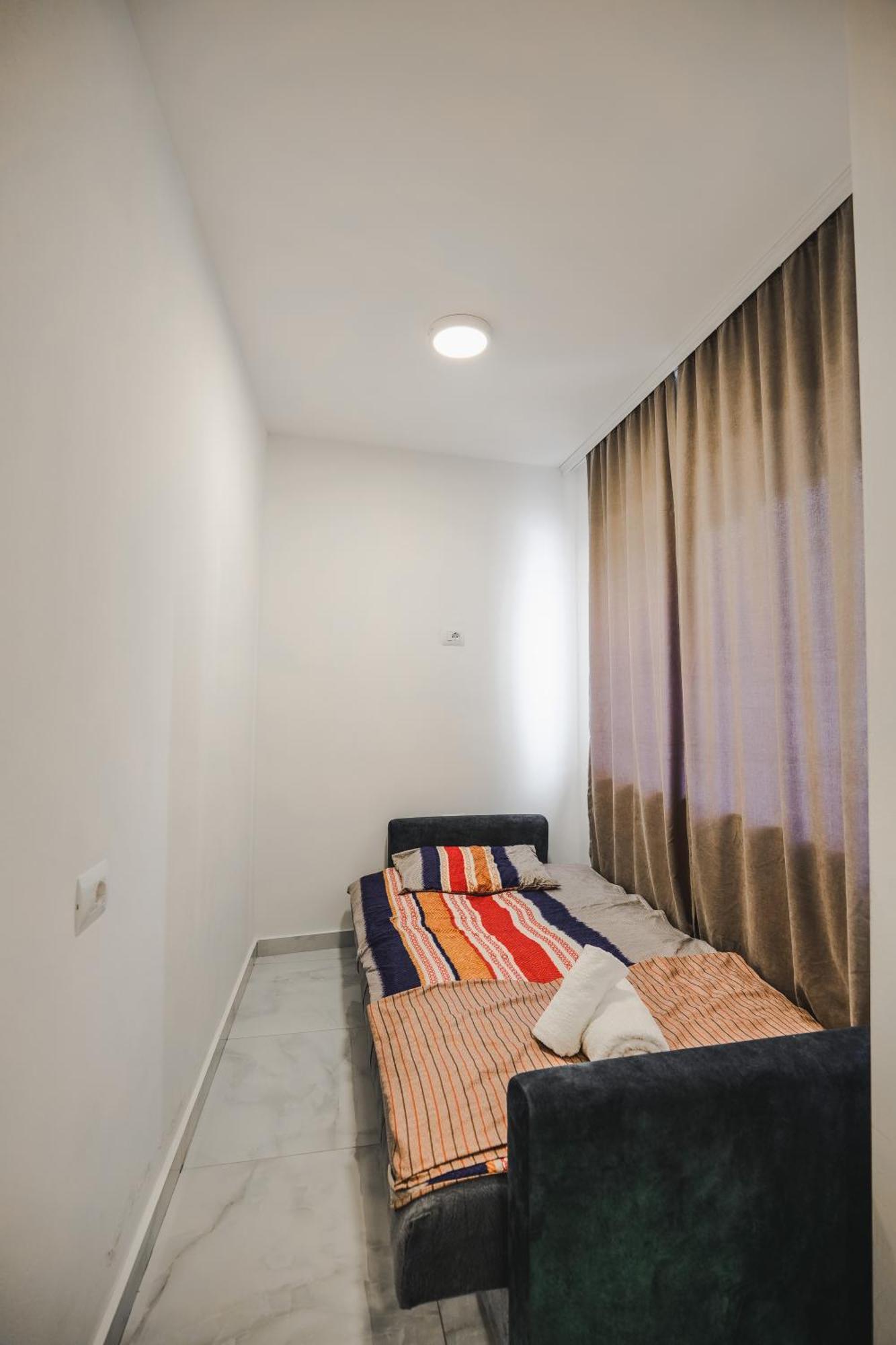 Davids 公寓 Sarande